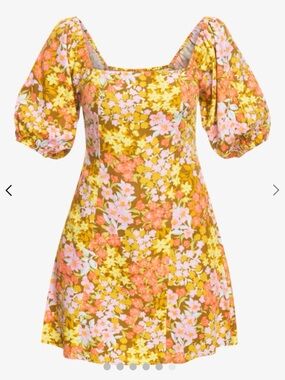 [NWT] Billabong Floral Mini Dress
